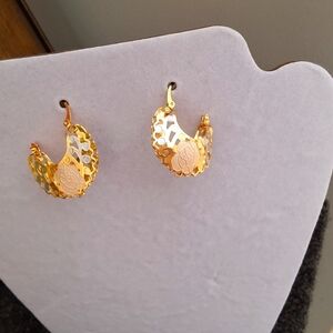 💥SALE💥Gold & Silver NEW Hollowed Out Hoop Earrings with Rose